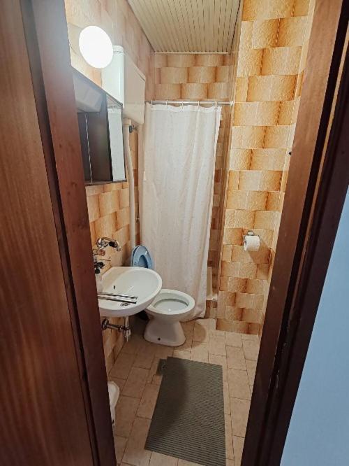 Hotel Sobe Dakovacki Vezovi à Ðakovo Extérieur photo